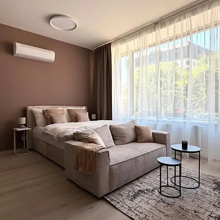Apartment Postova V Srdci Stareho Mesta Pressburg